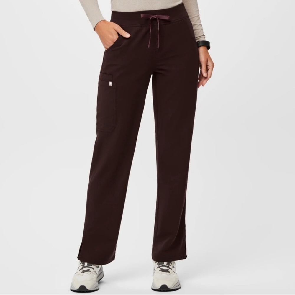 Figs Brown espresso Kade Cargo Scrub Pants Medium